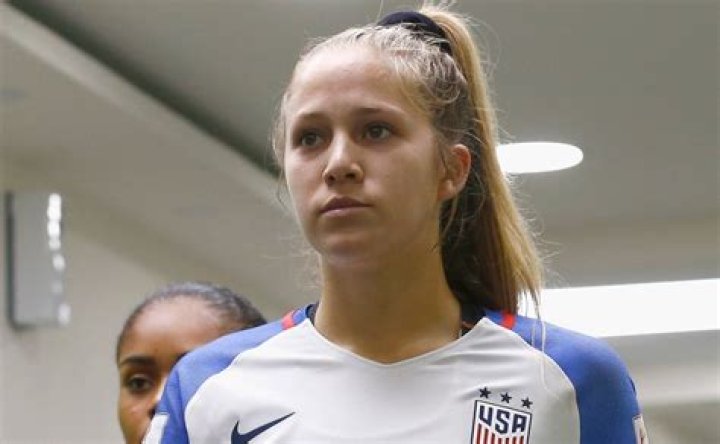 All About Ashley Sanchez Net Worth Relationship Career