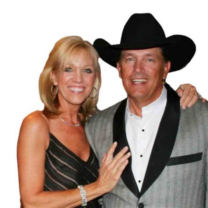 George Strait's Wife's Age Revealed
